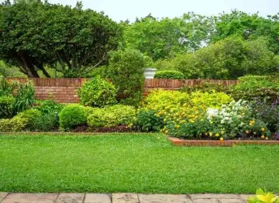 landscaping services Vandalia